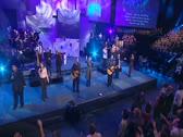 Here I Am To Worship / The Call - Hillsong Worship